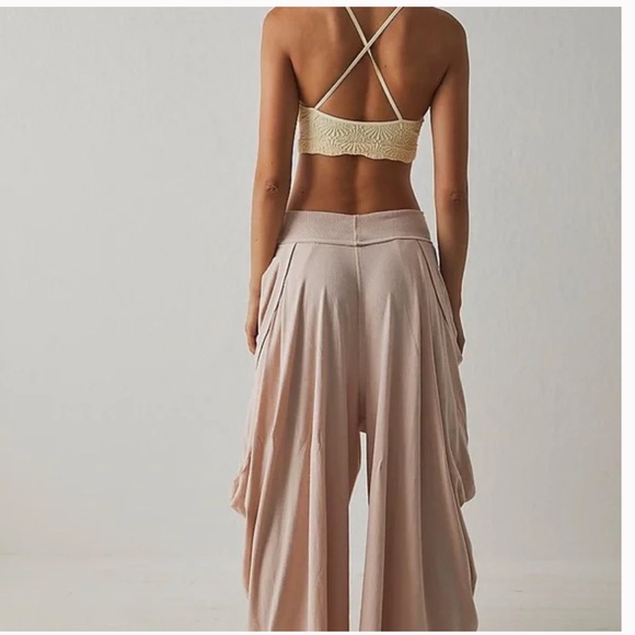 Free  People Summer Slumbers Pants in “Rose Dust” - Picture 3 of 11